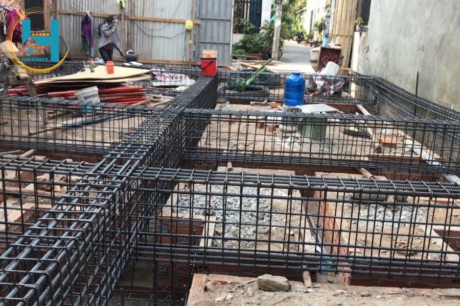 xây nhà phần thô - giai đoạn làm móng